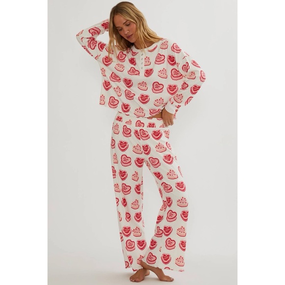 Beach Riot Other - Beach Riot Pacific Long Sleeve Sleep Set Sweet Treat